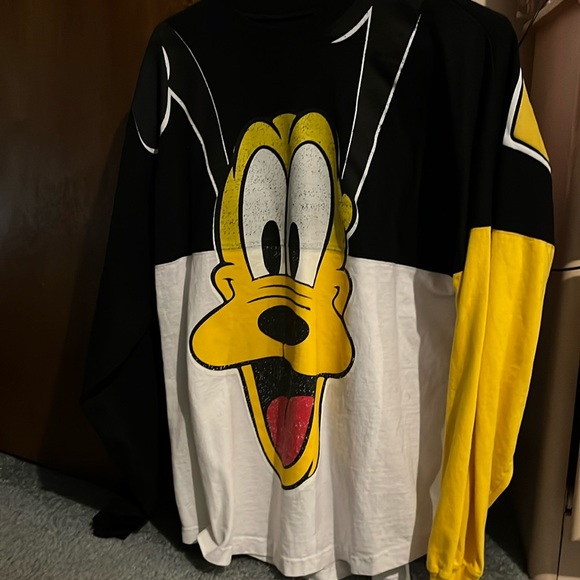 Disney Tops - Pluto Spirt Jersey